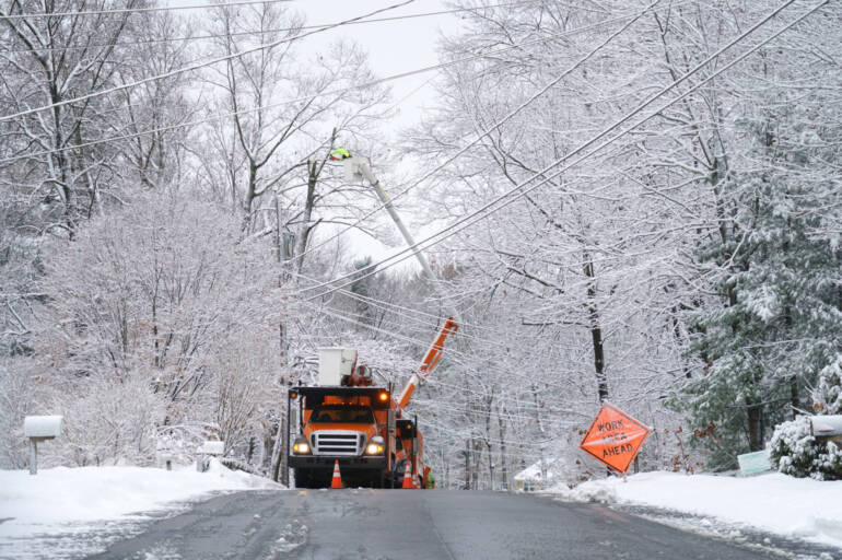Don’t Let Winter Catch Your Generator Off Guard: 7 Checks for Central NJ Homes